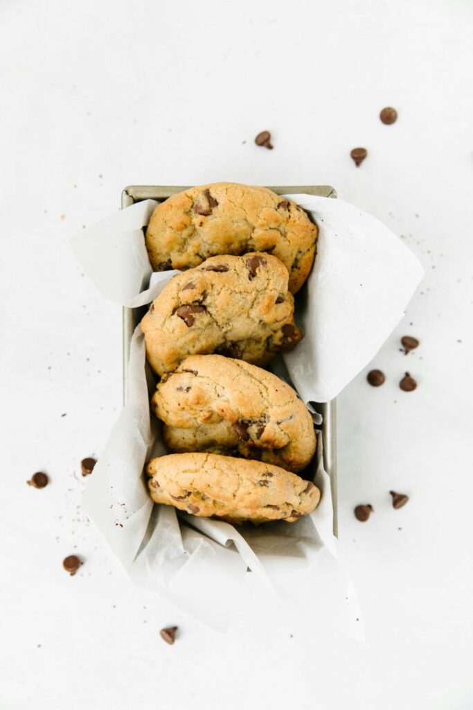 Bakery-Style Brown Butter Chocolate Chip Cookies – Veeda Bybee